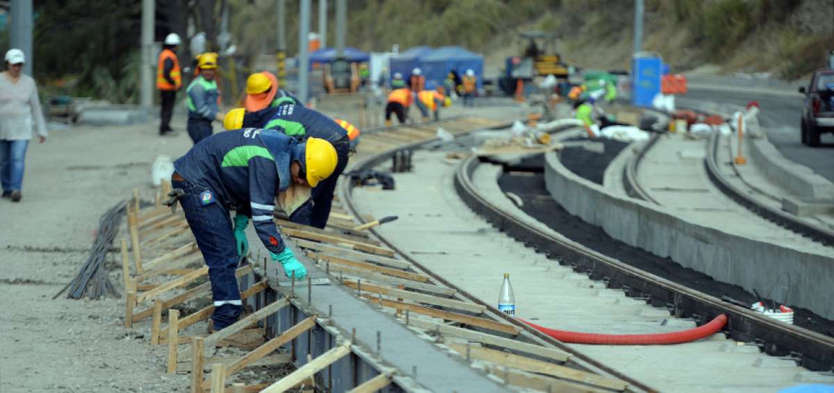 Los trabajos del tranv&iacute;a, como tendido de rieles y obras complementarias, deben estar entregados el pr&oacute;ximo 13 de octubre de acuerdo a los contratos.