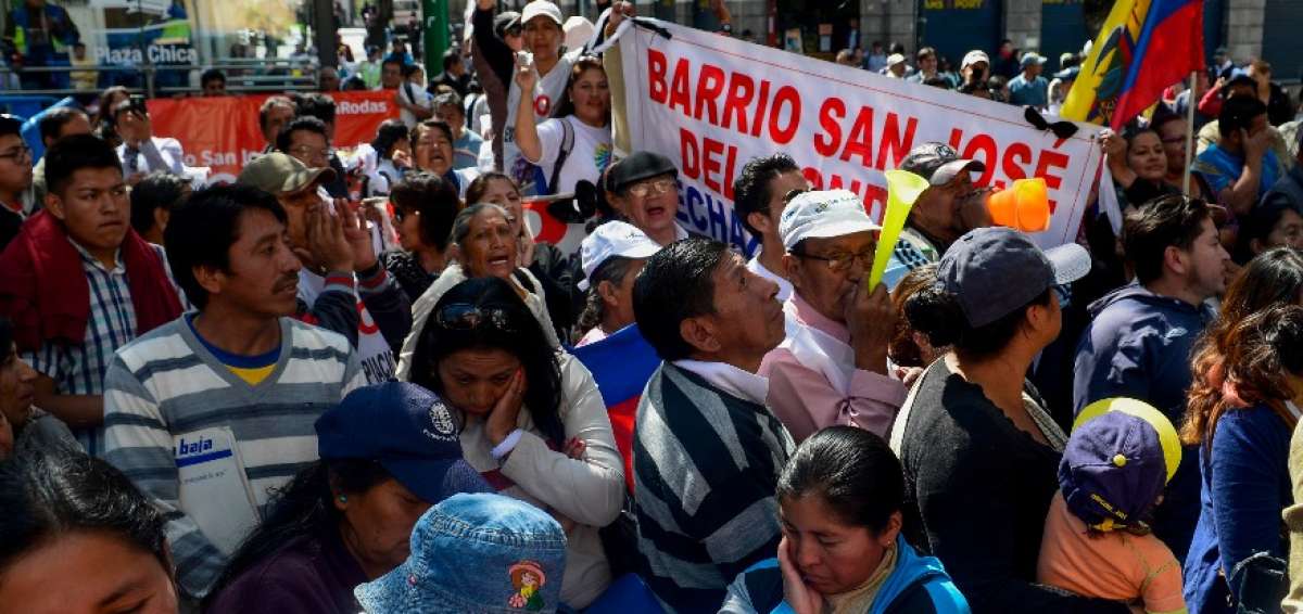 Ciudadanos se congregaron en rechazo al proyecto Quito Cables.