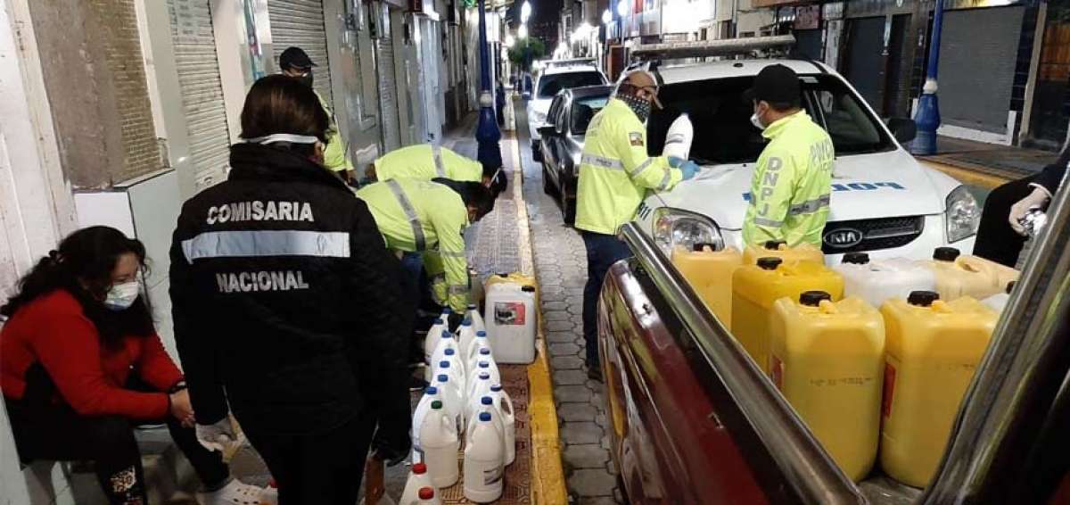 Los controles se llevaron a cabo en las ciudades de Loja y Otavalo.