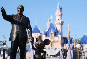 La administración de Trump abre investigación contra Walt Disney y ABC por sus políticas de diversidad. El mandatario ha atacado todo tipo de iniciativas de DEI (diversidad, equidad e inclusión).