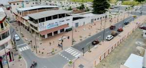 La regeneraci&oacute;n del centro de Portoviejo empez&oacute; en la tradicional calle Col&oacute;n, hist&oacute;ricamente recordada como la principal v&iacute;a de la capital manabita en los a&ntilde;os 20.