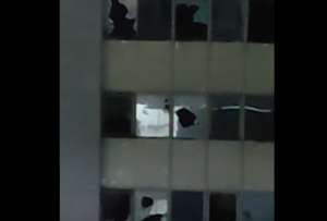 Graban presuntas figuras en pasillos de hospital de M&eacute;xico