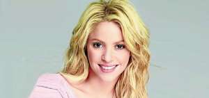 Shakira graba clip de &lsquo;Me enamor&eacute;&rsquo;