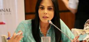 La Asamblea se uni&oacute; y rechaz&oacute; los ataques contra la legisladora Marcela Holgu&iacute;n