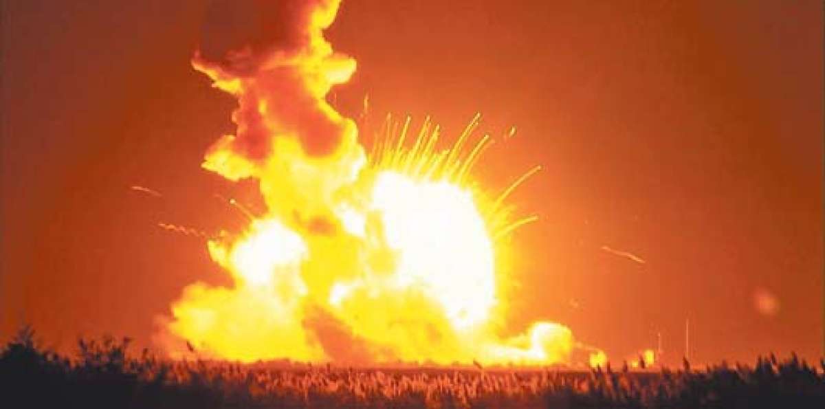 El cohete explot&oacute; segundos despu&eacute;s de partir con rumbo a la Estaci&oacute;n Espacial Internacional. Foto: AFP