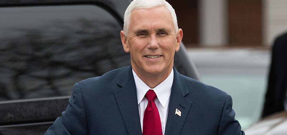 Pence augura nueva era espacial