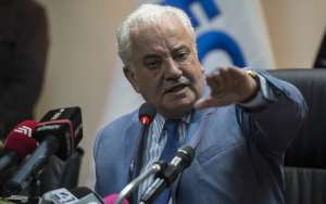 El fiscal Galo Chiriboga detall&oacute; el proceso con el cual localizaron a los nexos de la banda de traficantes de droga. Foto: Marco Salgado / El Tel&eacute;grafo 