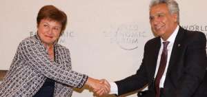Presidente Moreno mantuvo di&aacute;logos de cooperaci&oacute;n en Davos