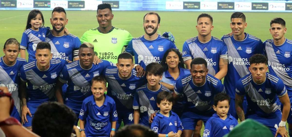 Barcelona y Emelec se preparan para su actividad internacional