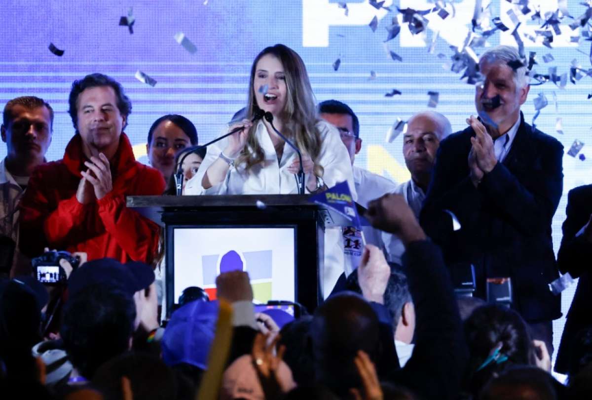 La senadora uribista Paloma Valencia es la candidata de la derecha en Colombia.
