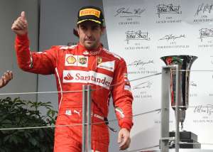Alonso: "Me gustar&iacute;a pelear el tercer puesto del Mundial con Ricciardo"
