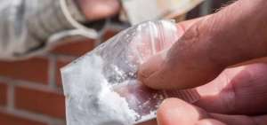 Dos procesados por tr&aacute;fico de drogas y por incumplir toque de queda