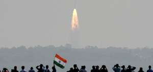 India pone en &oacute;rbita el r&eacute;cord de 104 sat&eacute;lites con un solo cohete