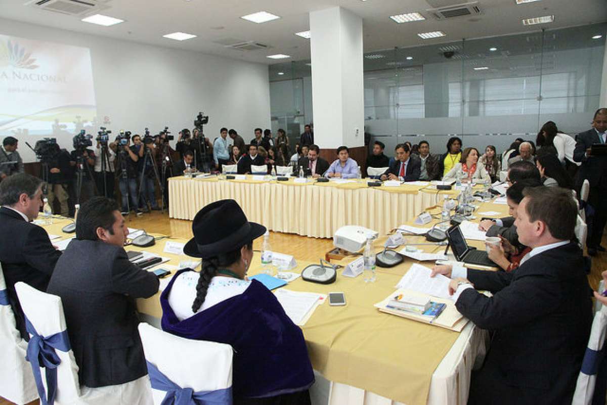 La comisi&oacute;n ocasional de enmiendas tiene previsto entregar el informe al pleno hasta fines de este mes. Foto: Tomada del Flickr de la Asamblea