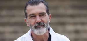 Antonio Banderas afirma que dej&oacute; de fumar tras sufrir un infarto