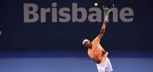 Nadal se clasifica para la segunda ronda en Brisbane