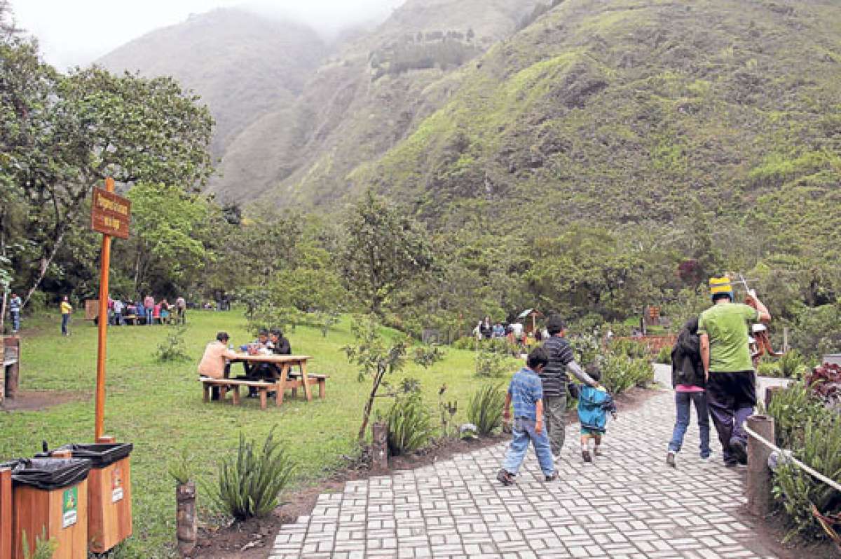 Un sitio con varios atractivos (GALER&Iacute;A)