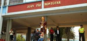 Los estudiantes cumplieron estuvieron suspendidos m&aacute;s de 30 d&iacute;as.