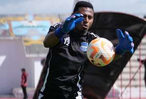 Emelec est&aacute; en problemas en plena pretemporada