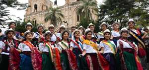 Se elegir&aacute; a la Chola Cuencana, con la participaci&oacute;n de 21 candidatas, en homenaje a las fiestas de independencia.  