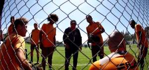 Los jugadores de Deportivo Quito esperan que se les cancele al menos un mes de sus sueldos.