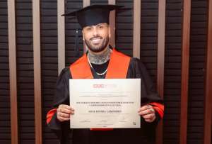 Nicky Jam recibe un doctorado honoris causa en Barranquilla