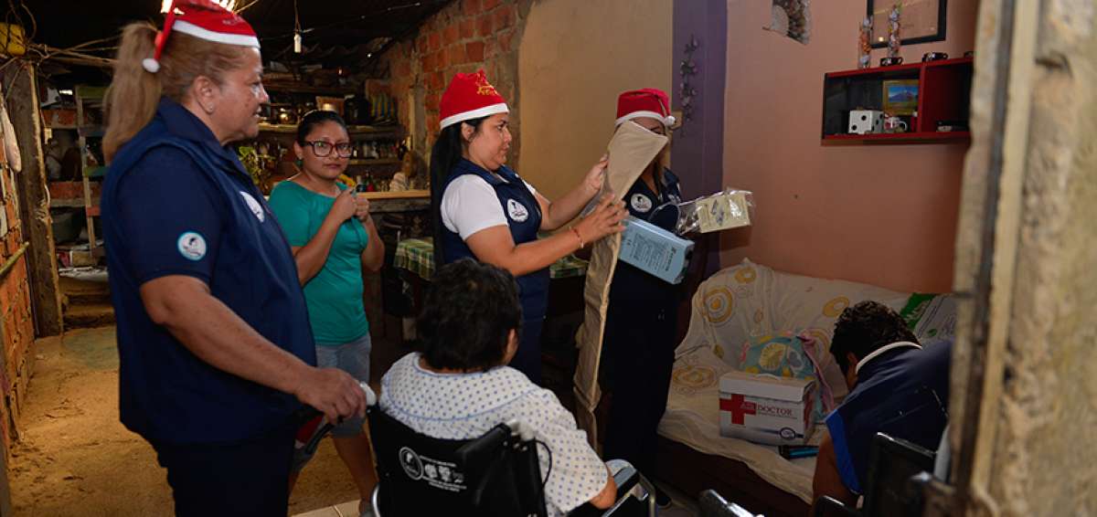La entrega de ayudas t&eacute;cnicas por parte de Las Manuelas mejoran la calidad de vida de personas con discapacidad en el pa&iacute;s.