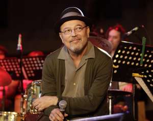 Rub&eacute;n Blades: "Cada persona tiene el derecho de amar a quien quiera y a su manera"