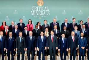 Canciller Gabriela Sommerfeld asisti&oacute; a foro sobre cadenas de suministro de minerales cr&iacute;ticos en EE. UU.