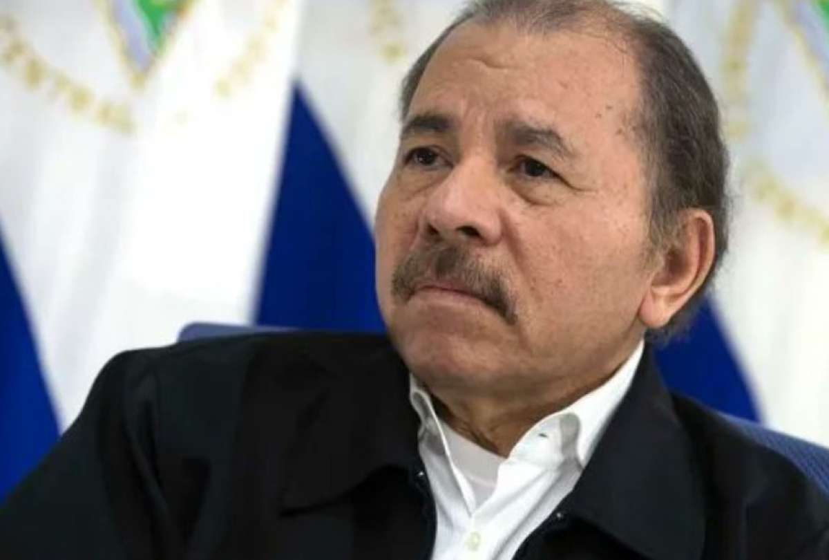 Presidente de Nicaragua llamó "perrito faldero" a su par de Chile