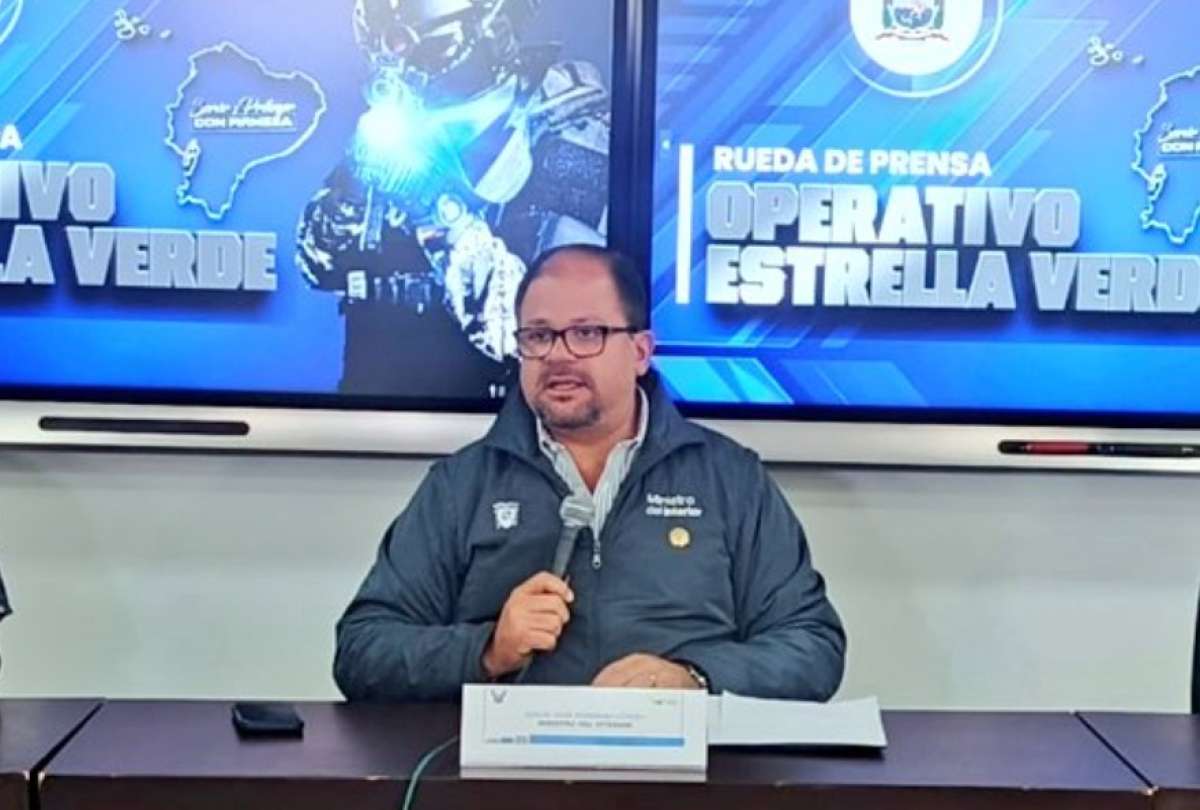 16 militares fueron detenidos en una investigación por contrabando en la frontera