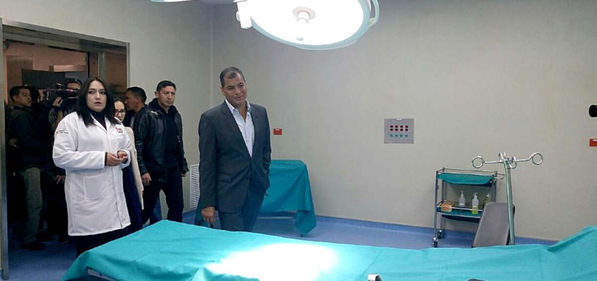 Recorrido del Primer Mandatario se inici&oacute; en Cotopaxi, en el Hospital de Sigchos, cuya construcci&oacute;n corresponde a un compromiso presidencial asumido en 2012.