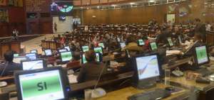 Los integrantes de la Comisi&oacute;n de Justicia proponen que para separar a un parlamentario de su curul se requieran m&aacute;s de 91 votos.