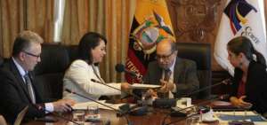 Corte Constitucional y Consejo de la Judicatura suscriben acuerdo institucional