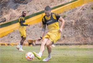Rescalvo dejó sin días libres a los jugadores de Barcelona Sporting Club