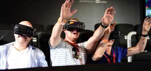 Samsung acapar&oacute; la atenci&oacute;n de los visitantes &mdash;no solo gamers&mdash; para probar sus gafas de realidad virtual.