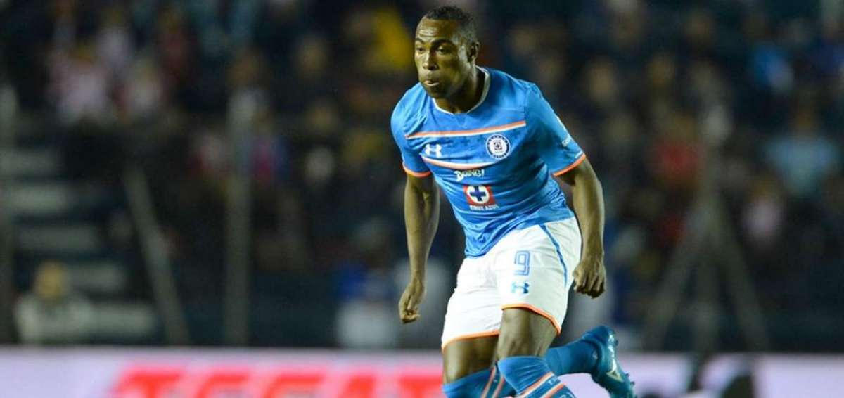&acute;Dinamita' Guerr&oacute;n anot&oacute; su primer gol de la temporada