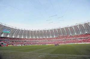 El estadio Beira-R&iacute;o de Porto Alegre fue el &uacute;ltimo que entreg&oacute; la organizaci&oacute;n. Foto: EFE