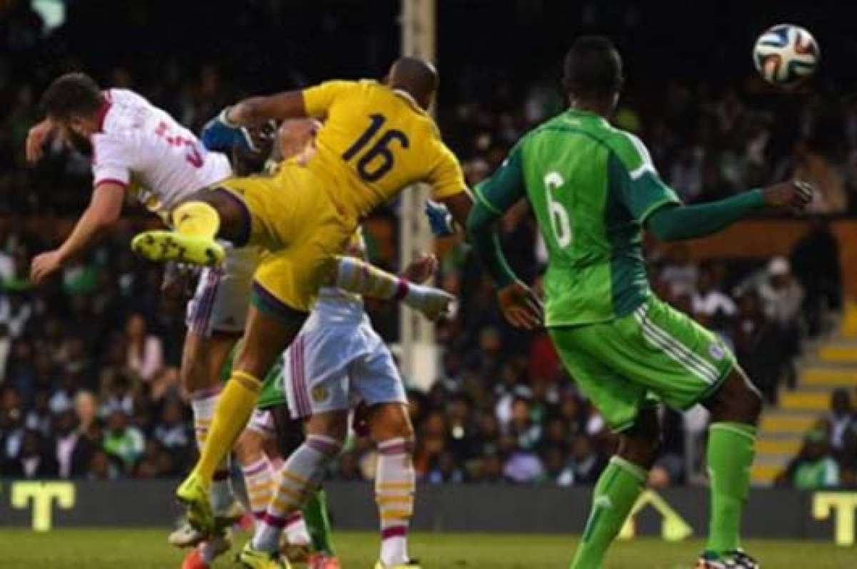 Austin Ejide mostr&oacute; lo que no debe hacer un portero en el Mundial (VIDEO)