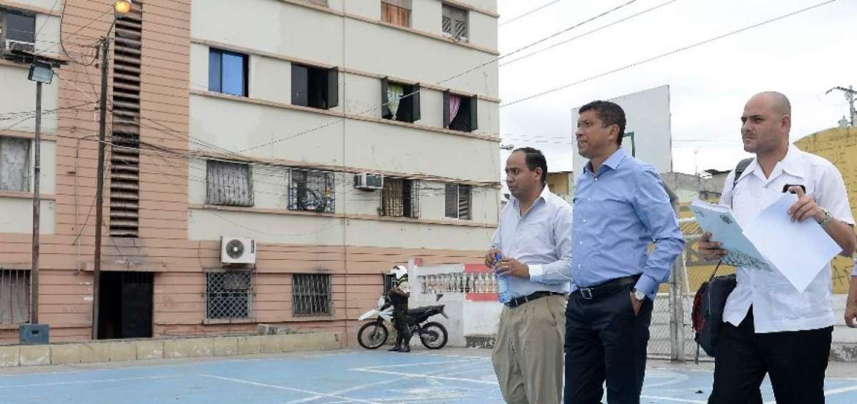 Casas colectivas ser&aacute;n demolidas para construir hospital