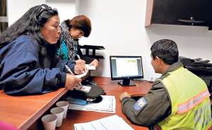 La creaci&oacute;n de unidades de polic&iacute;a comunitaria (UPC) ha sido una de las estrategias que ha aplicado el Gobierno Nacional para combatir la inseguridad. Foto: Archivo/ El Tel&eacute;grafo