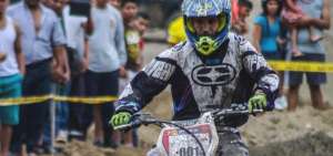 Samuel Bonilla, en motos, durante una edici&oacute;n pasada.