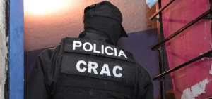 En zona rosa de Quito se desarticul&oacute; presunta banda dedicaba al expendio de drogas