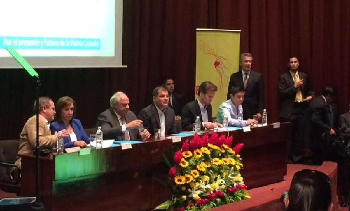 Presidente Correa inaugura ELAP Juventud en Quito 