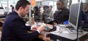 Los contribuyentes extranjeros declararon en 2014 cerca de 45.000 millones de euros.