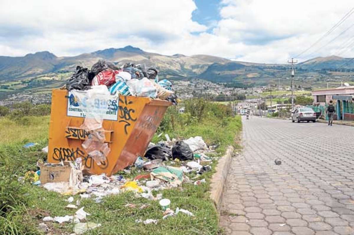 Los capitalinos esperan que se cumpla recolecci&oacute;n de los desechos