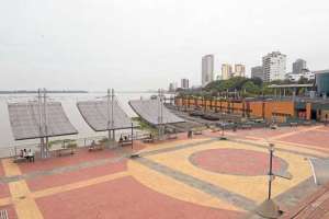 La colocaci&oacute;n de la rueda moscovita es el tercer proyecto municipal anunciado para el Malec&oacute;n 2000. Foto: Miguel Castro / El Tel&eacute;grafo