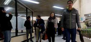 Ricardo Rivas (d) y Yadira Aguagallo (c) se reunieron con autoridades del Ejecutivo este lunes 7 de mayo. 