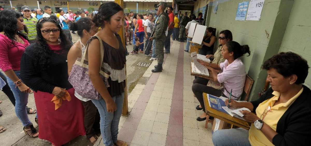 Ma&ntilde;ana m&aacute;s de 12 millones de ecuatorianos acudir&aacute;n a las urnas.