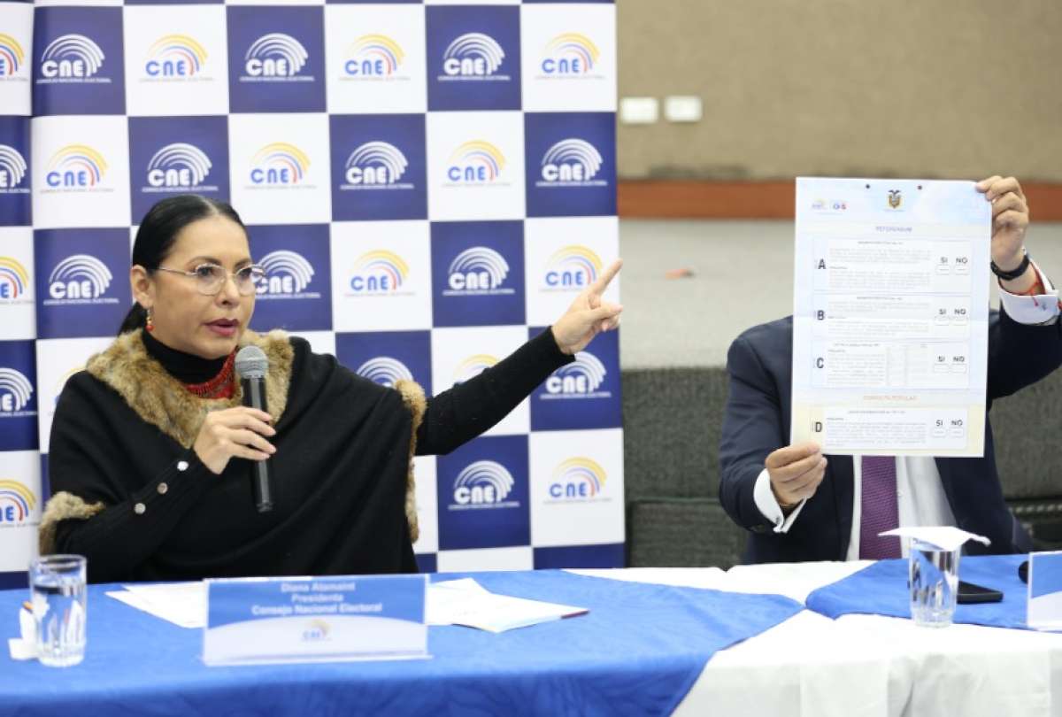 CNE se refiere a las papeletas presuntamente marcadas.